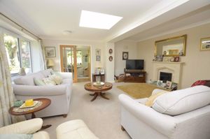 Photo 16- click for photo gallery